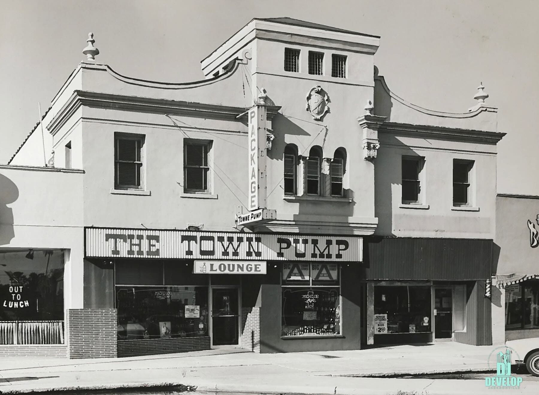 the town pump tavern san marco building