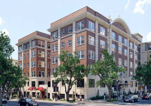 ambassador hotel downtown jacksonville fl